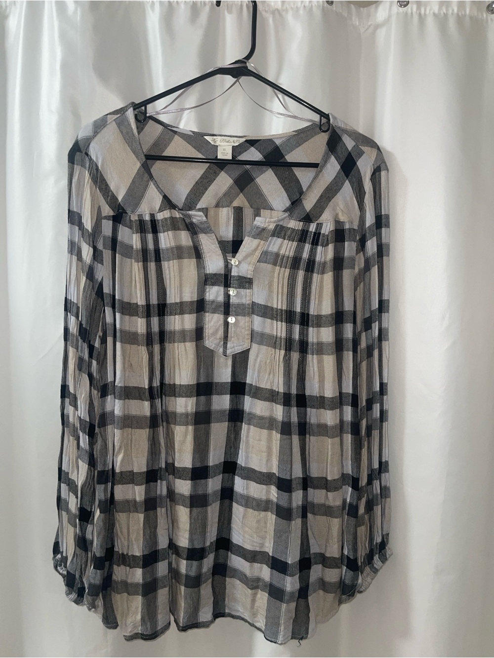 Khakis &Co Women's Blue/Gray Plaid Henley Blouse